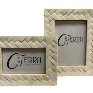 5 x 7 White Cross-Hatch Picture Frame